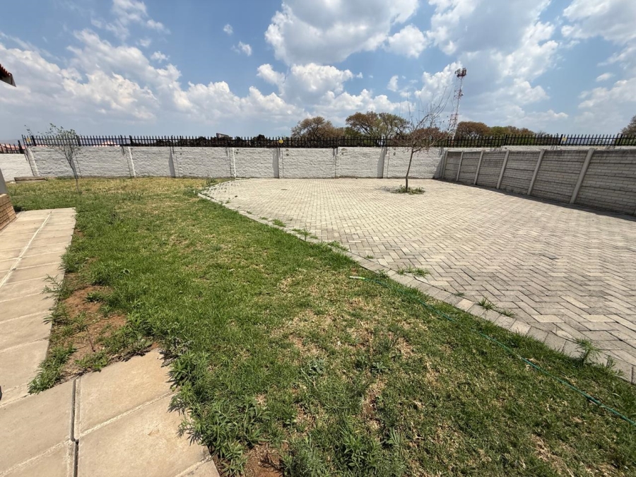 3 Bedroom Property for Sale in Waterkloof North West